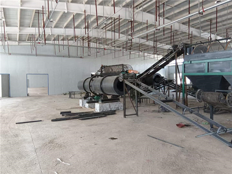 雞糞處理后的加工有機肥生產(chǎn)線工藝設(shè)備