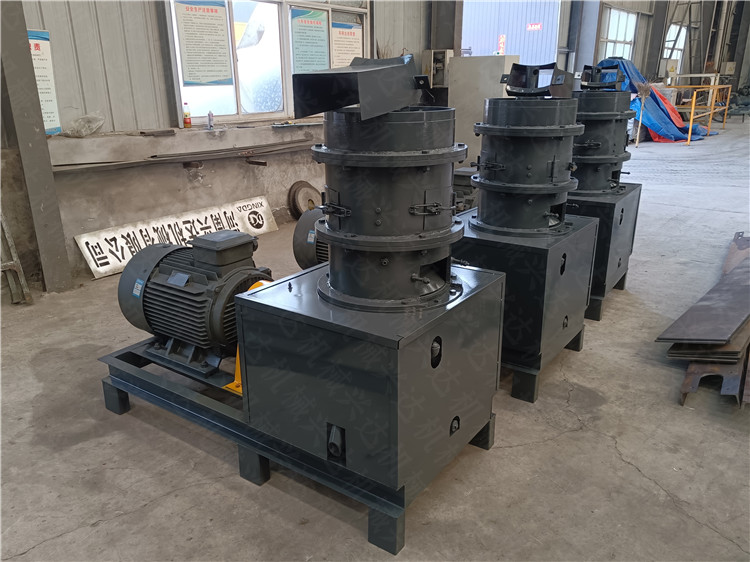 平模擠壓造粒機(jī) 雞糞污泥秸稈免烘干顆粒機(jī) 有機(jī)肥生產(chǎn)設(shè)備